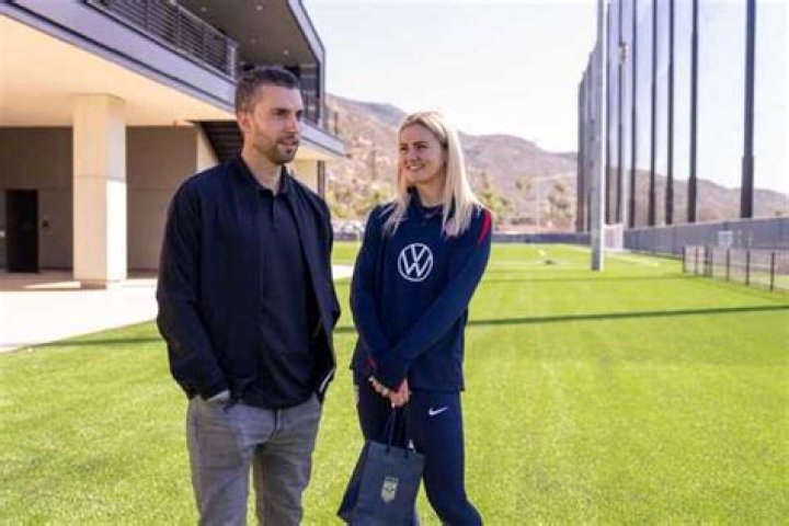 Lindsey Horan And Tyler Heaps